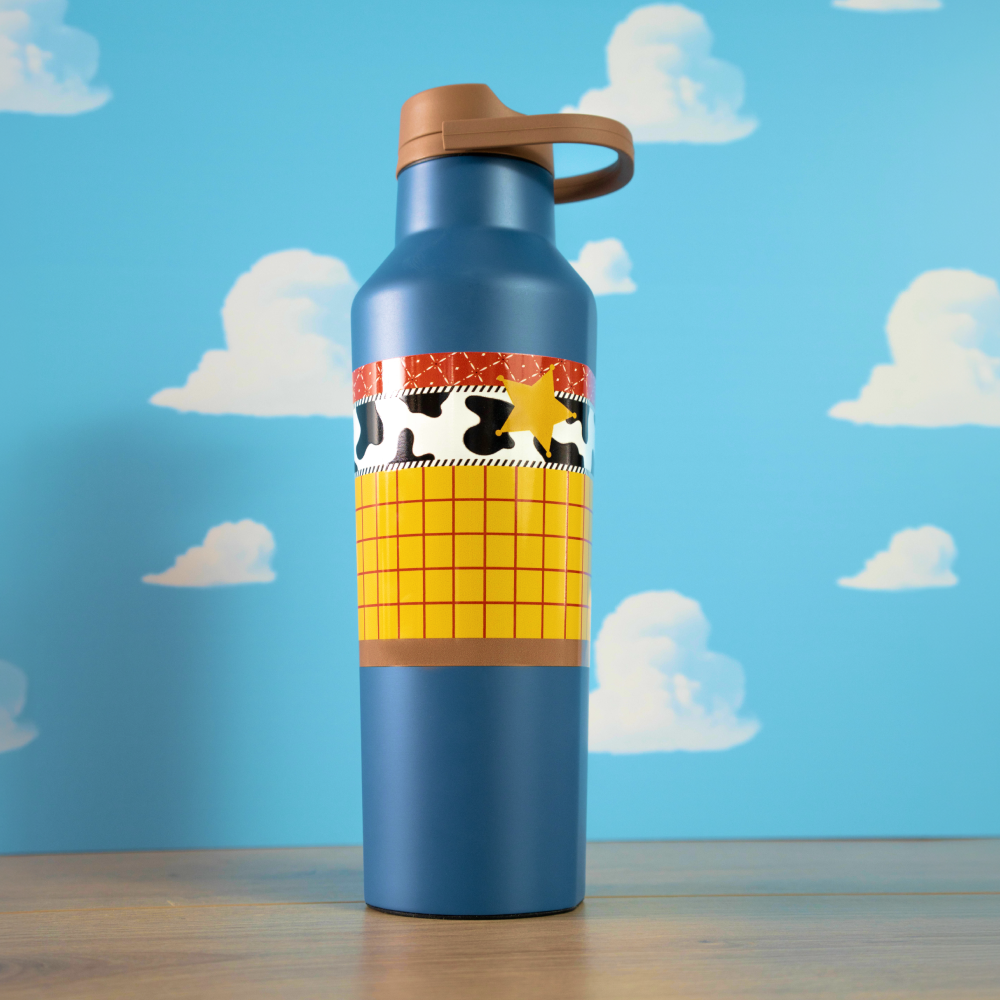 toy-story-sport-canteen-b1 50f41b5cb358--PDP-WOODY.png