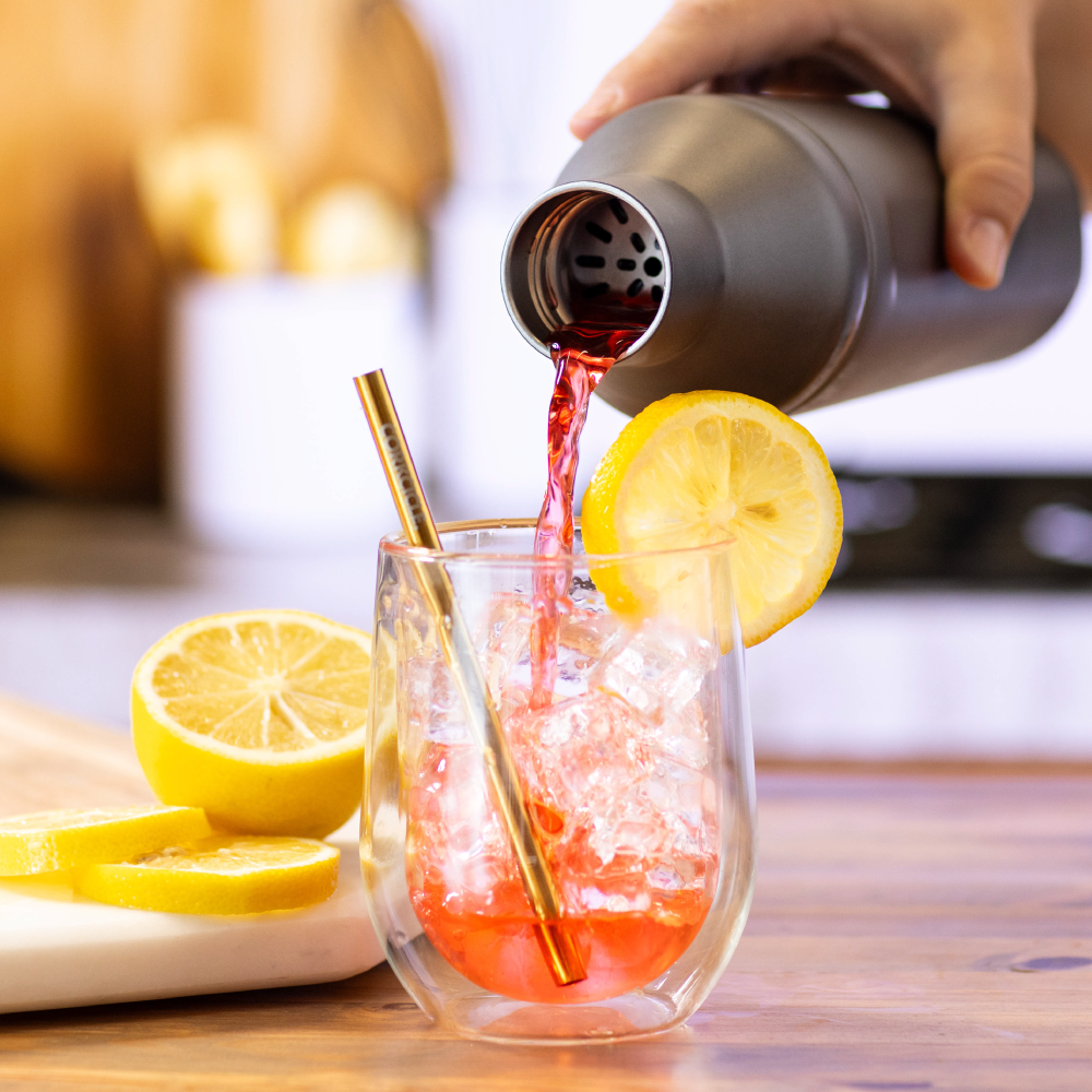 cocktail-shaker-lid-n8 Cocktail_Shaker_lifestyle_1_0f873eef-26b9-477a-b301-4dde25c00201.png